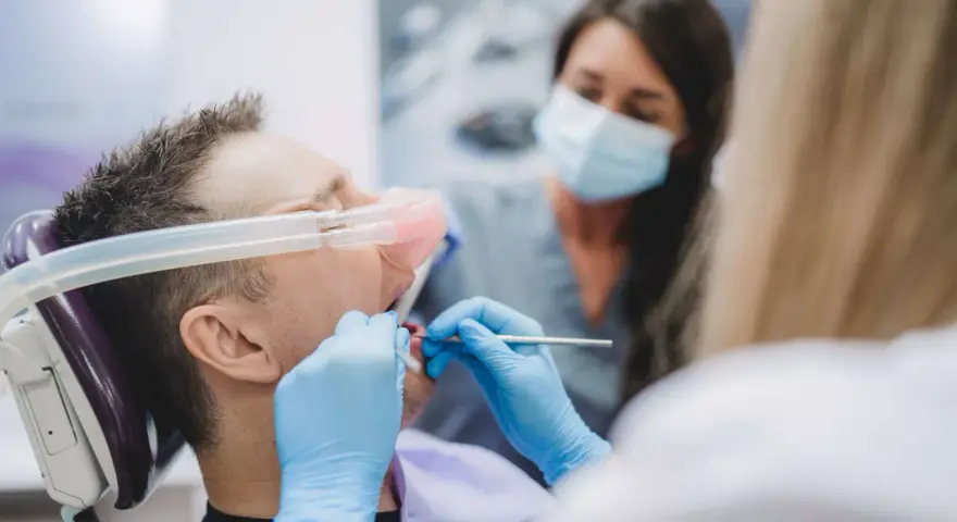 Lęk przed dentystą? Odkryj bezbolesne metody i odzyskaj spokój